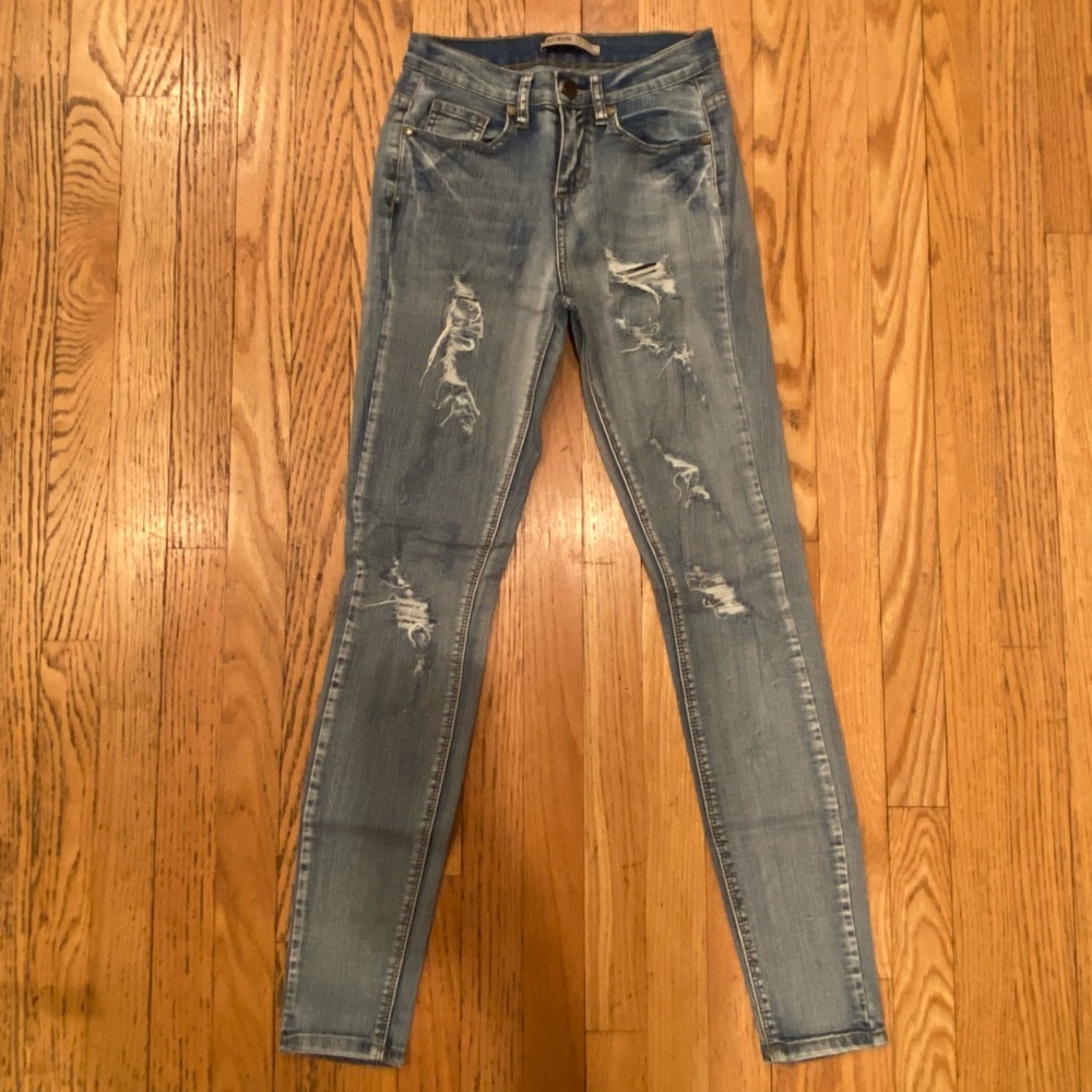 Distressed Skinny Jeans Size 0